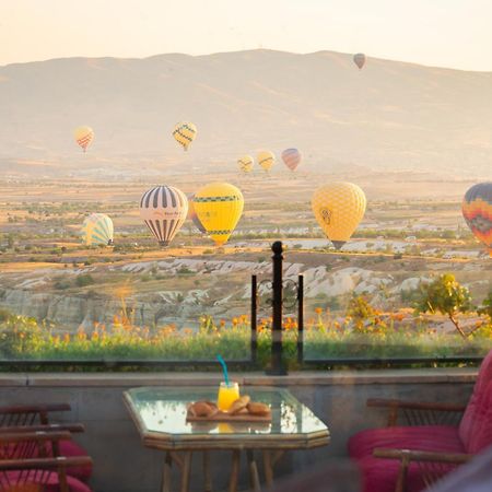 אוצ'יסר Cappadocia Fairy Chimneys Selfie Cave Hotels - Special Class מראה חיצוני תמונה