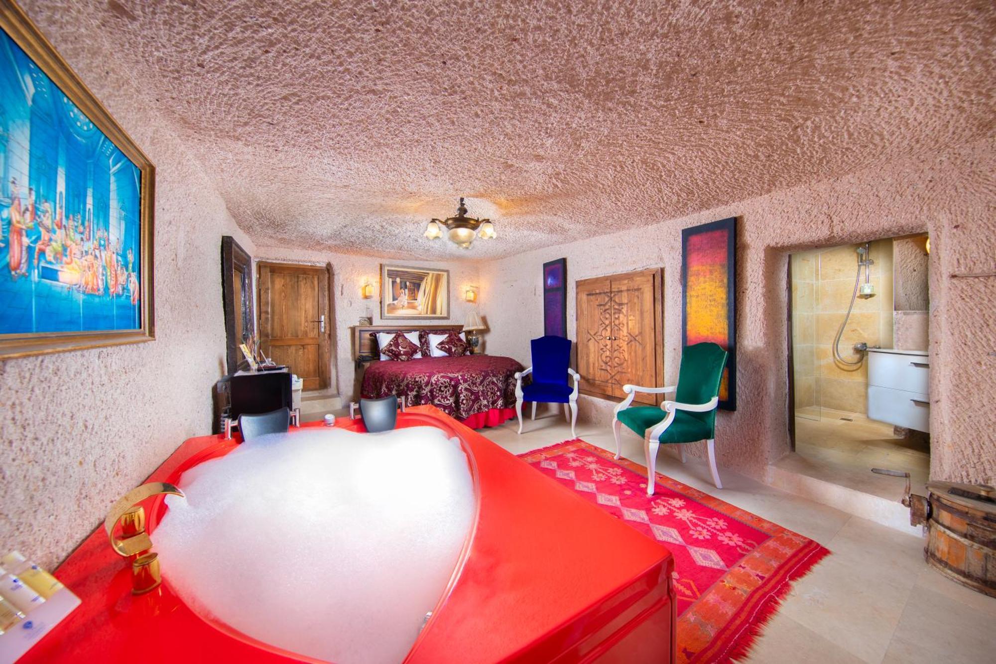 אוצ'יסר Cappadocia Fairy Chimneys Selfie Cave Hotels - Special Class מראה חיצוני תמונה