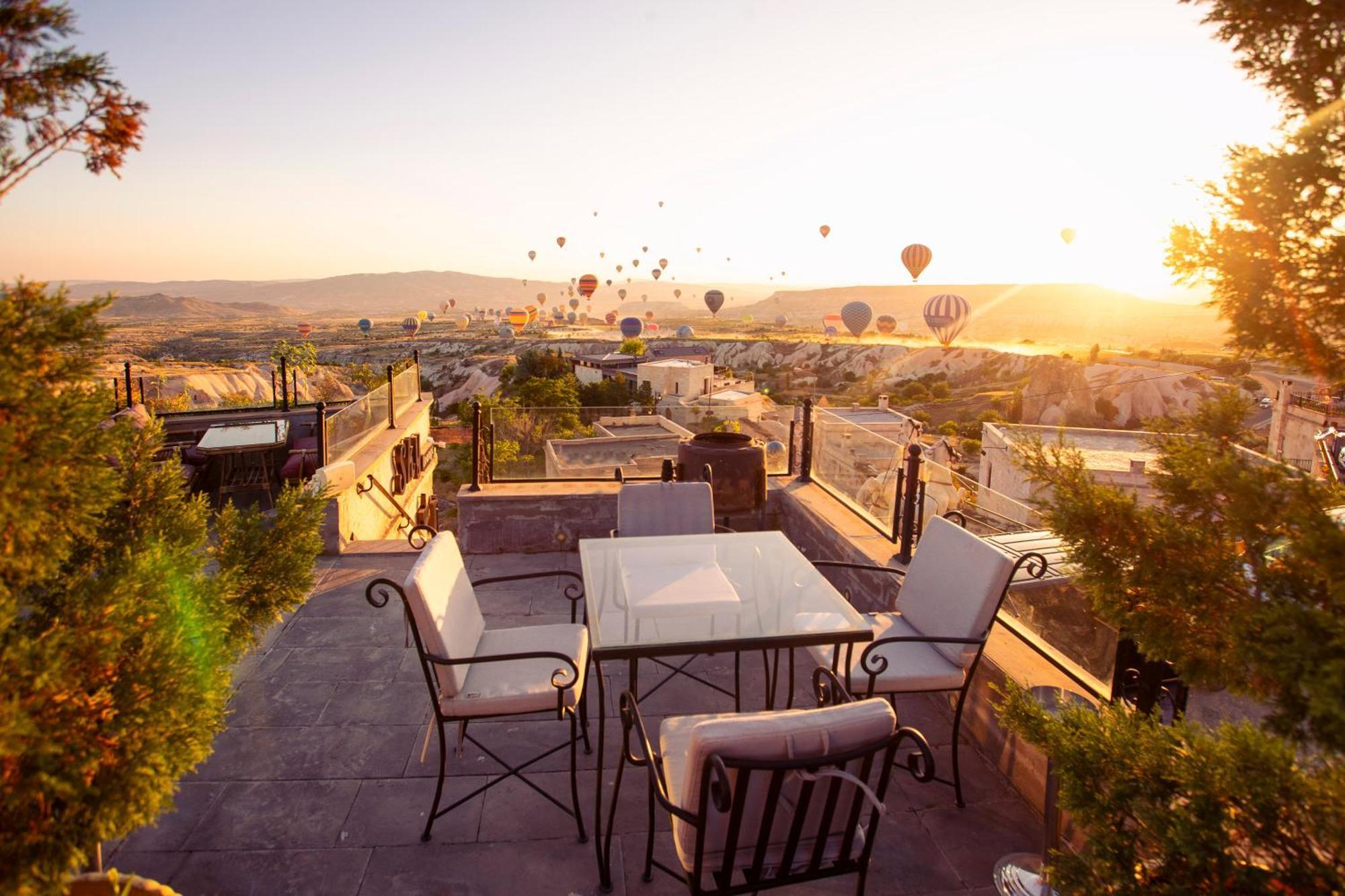 אוצ'יסר Cappadocia Fairy Chimneys Selfie Cave Hotels - Special Class מראה חיצוני תמונה