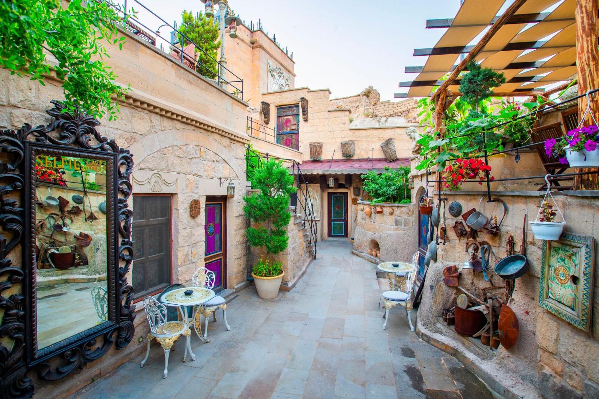 אוצ'יסר Cappadocia Fairy Chimneys Selfie Cave Hotels - Special Class מראה חיצוני תמונה