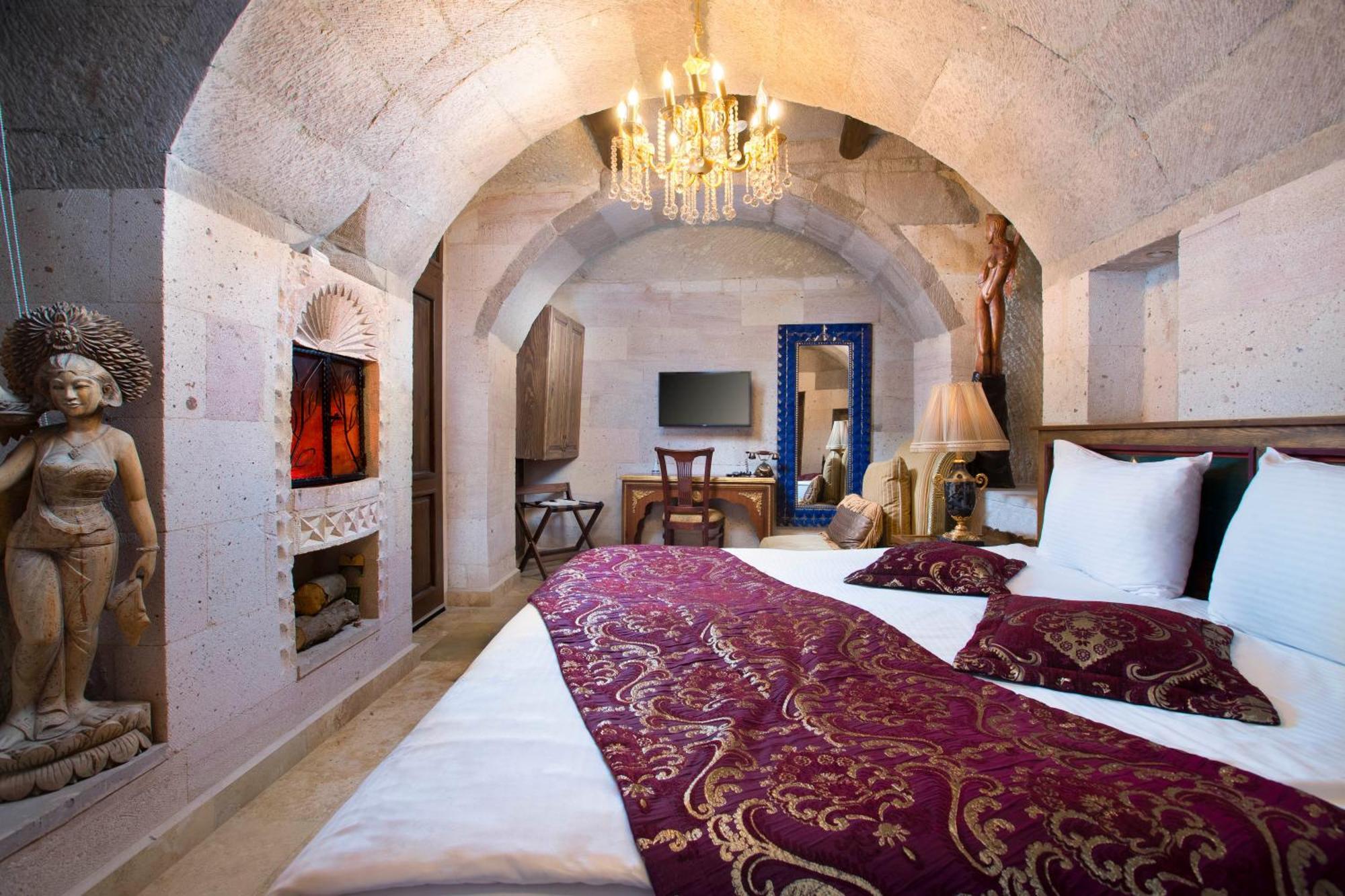 אוצ'יסר Cappadocia Fairy Chimneys Selfie Cave Hotels - Special Class מראה חיצוני תמונה