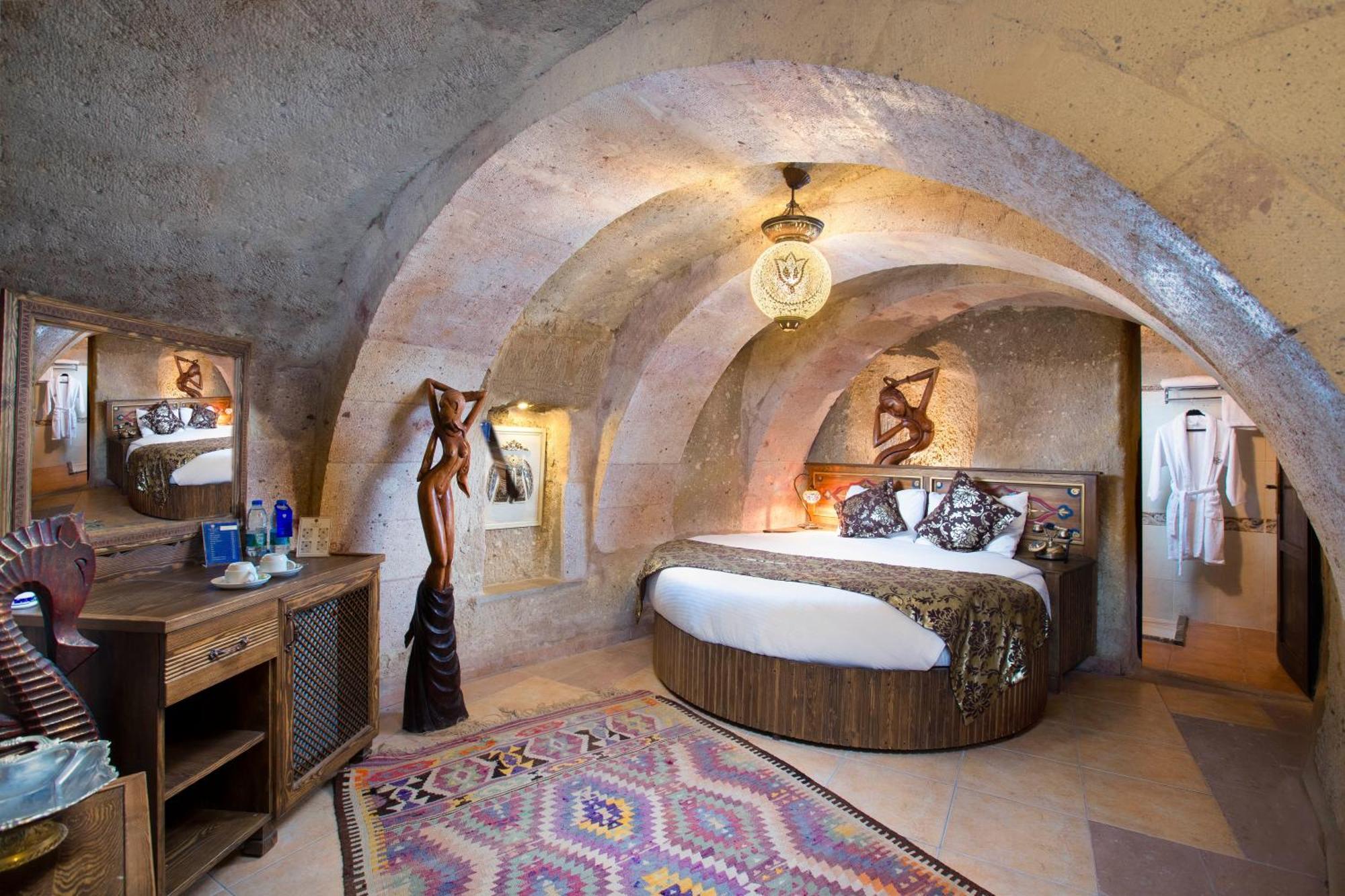 אוצ'יסר Cappadocia Fairy Chimneys Selfie Cave Hotels - Special Class מראה חיצוני תמונה
