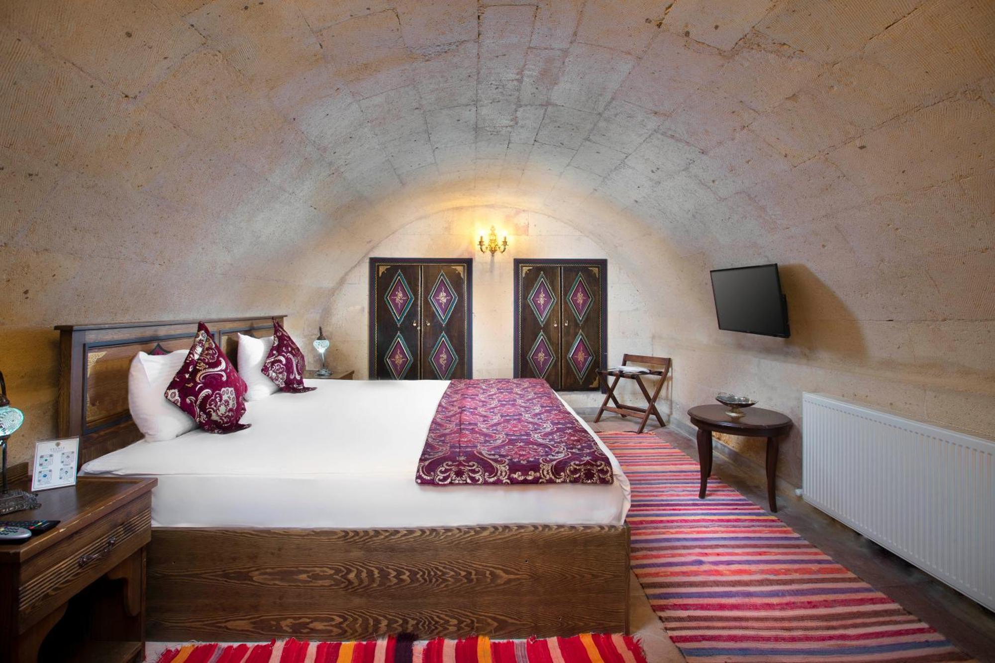 אוצ'יסר Cappadocia Fairy Chimneys Selfie Cave Hotels - Special Class מראה חיצוני תמונה