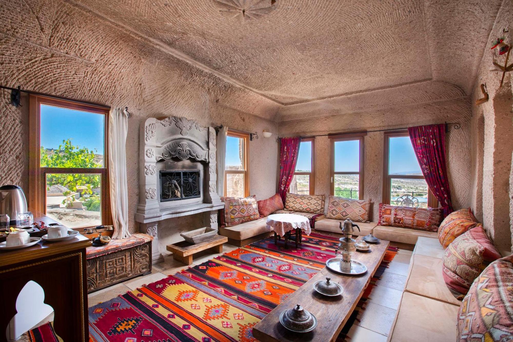 אוצ'יסר Cappadocia Fairy Chimneys Selfie Cave Hotels - Special Class מראה חיצוני תמונה