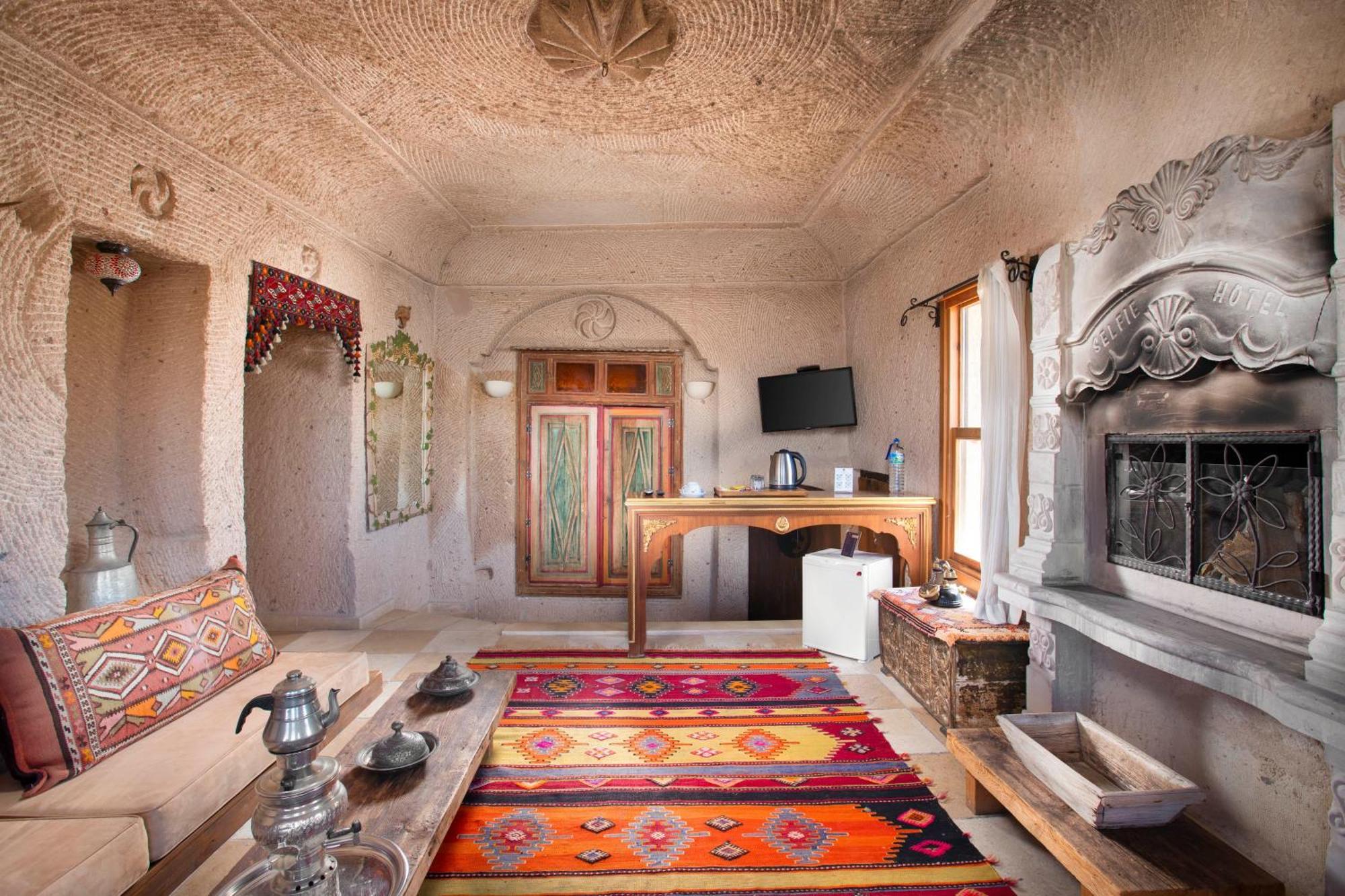 אוצ'יסר Cappadocia Fairy Chimneys Selfie Cave Hotels - Special Class מראה חיצוני תמונה