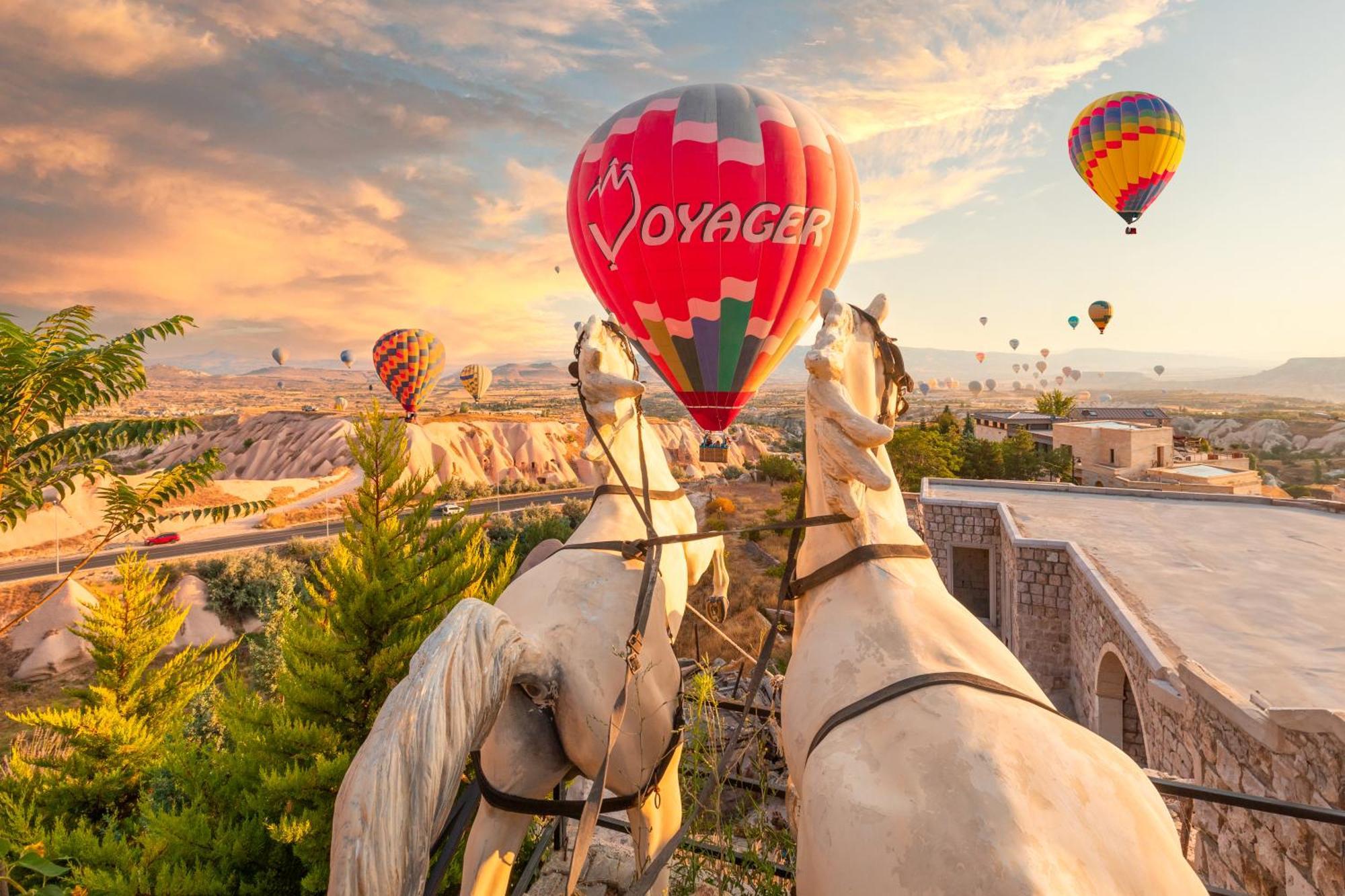 אוצ'יסר Cappadocia Fairy Chimneys Selfie Cave Hotels - Special Class מראה חיצוני תמונה